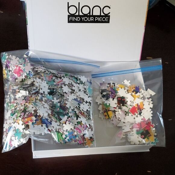 Istanbul Brights by Blanc Puzzles 1,000 piece puzzle - Picture 5 of 5